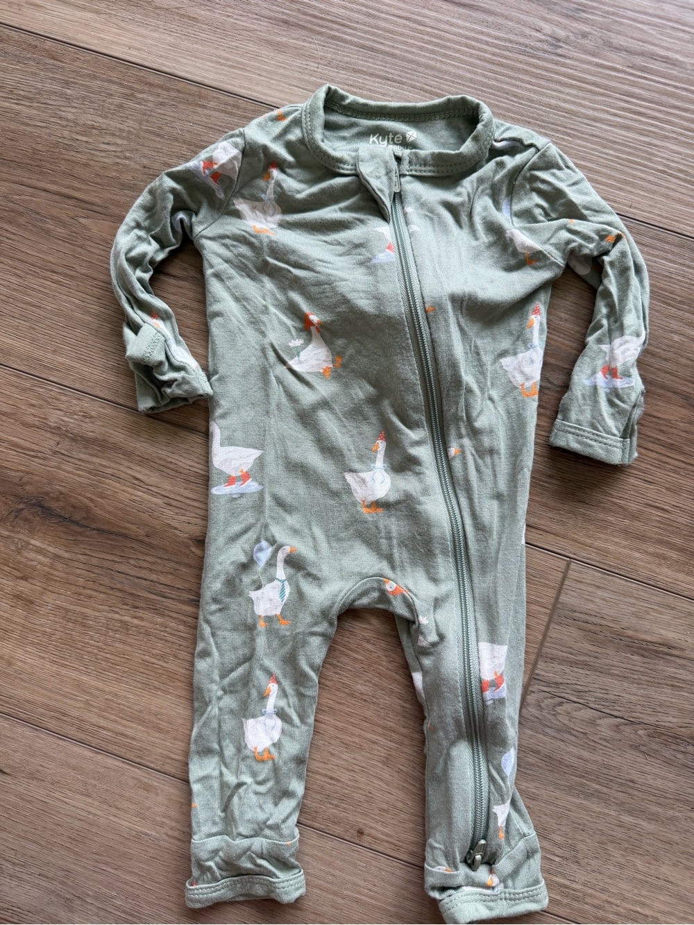 Kyte Baby Silly Goose Zip Romper